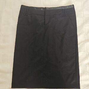 Zara Black Pencil Skirt Sleek Design